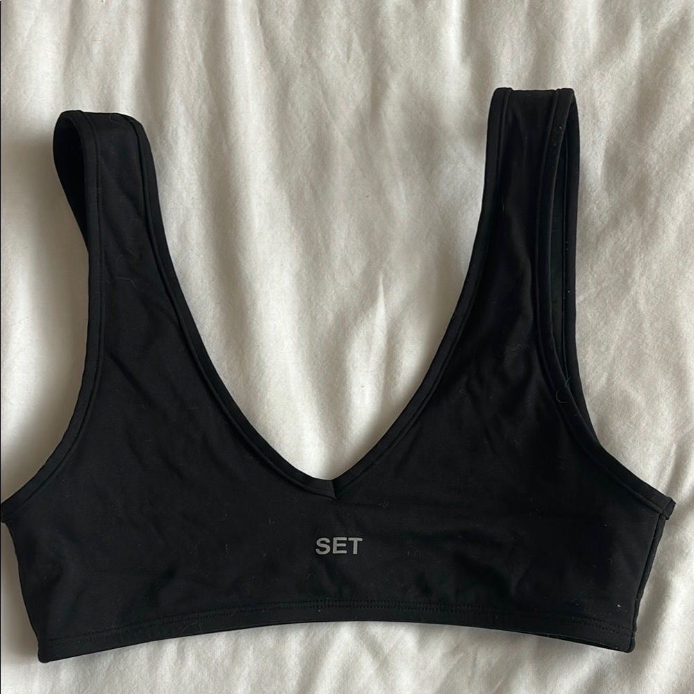 SET Black Sports Bra